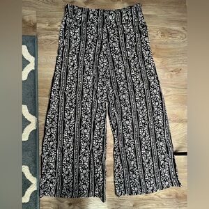 Abercrombie & Fitch Black and White Patterned Wide Leg Pants Women’s 8
